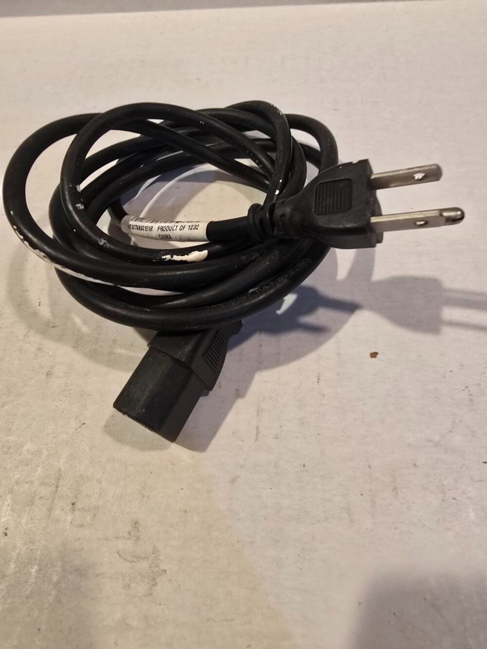 AC Power Cord Universal 2-Pronged NEMA E91072 77 in Wonderful-D Black Untested